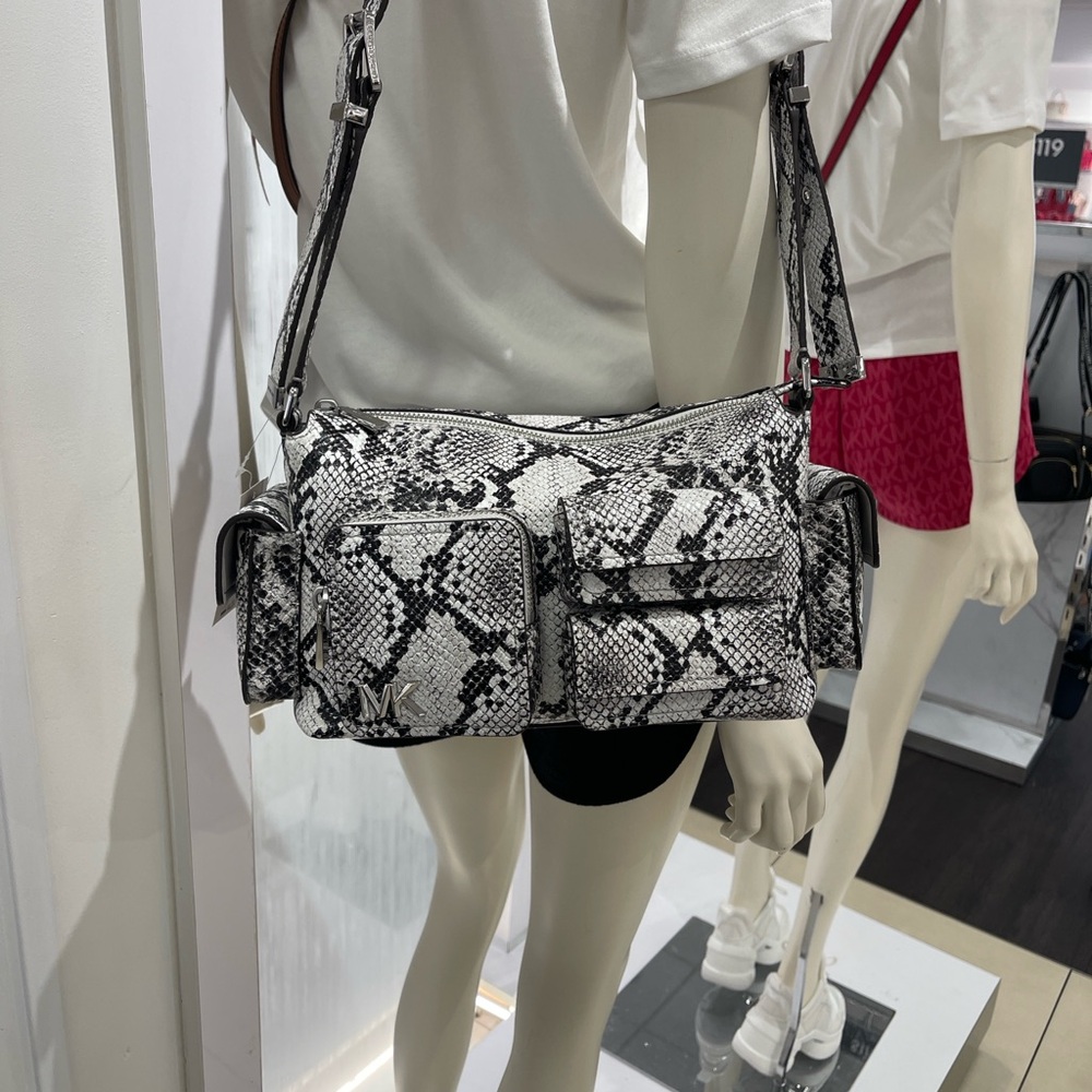MICHAEL KORS Dakota Medium Snake Embossed Leather Pocket Shoulder Bag
ALUMINUM - Picture 11 of 16